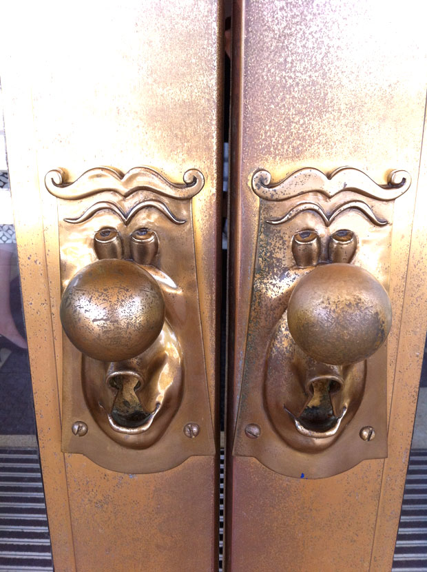 disneydoornobs