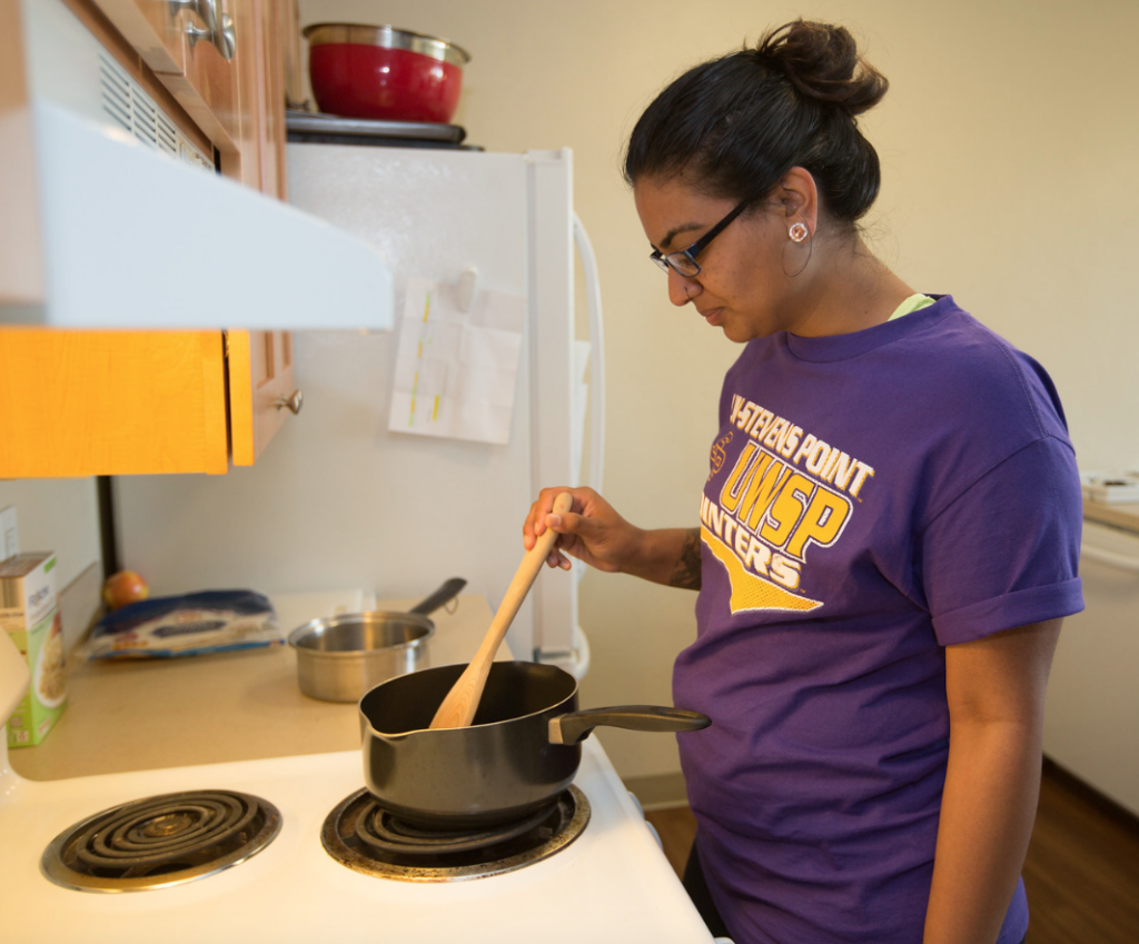 Mikayla Jankowski provides easy recipes to make in your res hall room.