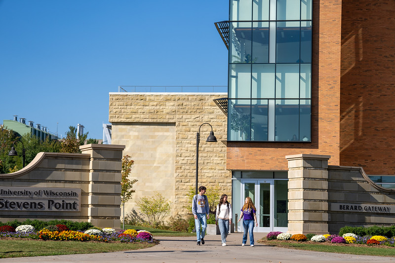 Students walking outside of the Chemistry Biology Building